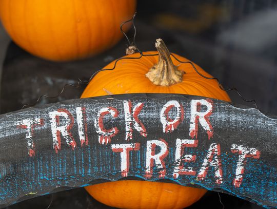 12 HALLOWEEN SAFETY TIPS FROM AMR MEDICS:  PREVENTING INJURY AND ILLNESS IS TOP PRIORITY