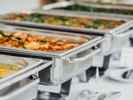 3 Ways a Tasting Event Can Promote Your Catering Business