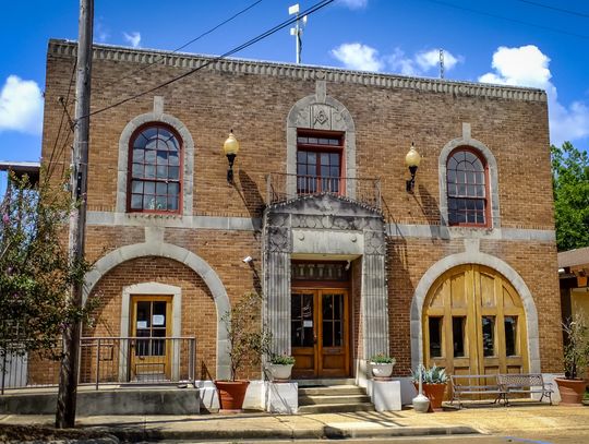 A Landmark That Still Stands Tall in Pelahatchie