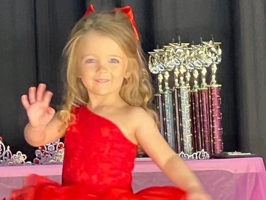 Area beauties recognized at Valentine’s pageant