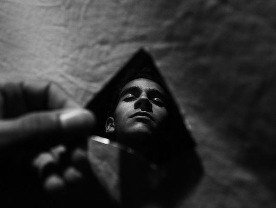 CoffeeTime: “MIRRORS AND EYES TELL THE TRUTH”