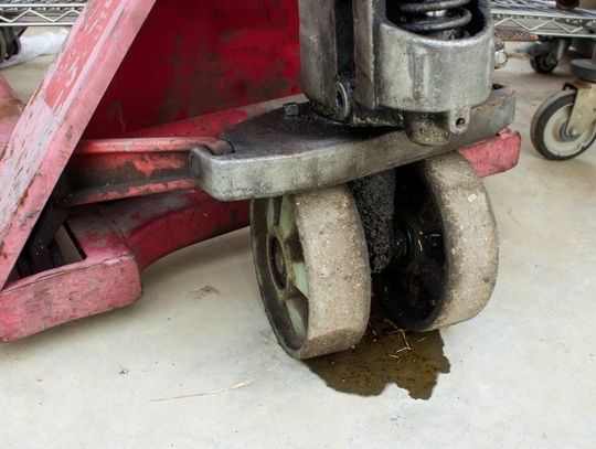 Common Symptoms of Hydraulic Pump Problems