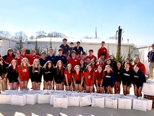 ERA joins with LMH for service project