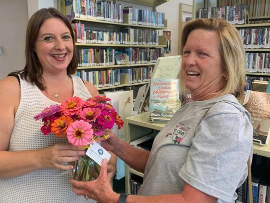 Garden Clubs present children’s program at Pelahatchie Library