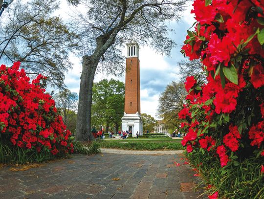 Harper named to UA Deans List