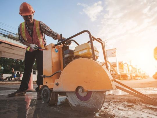 Hazards Involved With Cutting Any Type of Concrete