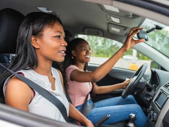 How Teen Drivers Can Stay Safe on the Road