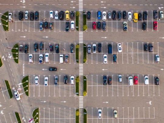 How To Improve Your Business Parking Lot