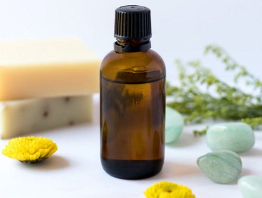 How to Use Essential Oils to Clean Your Kitchen