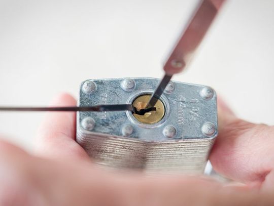 Interesting Hobbies: The Best Tools To Start Lockpicking