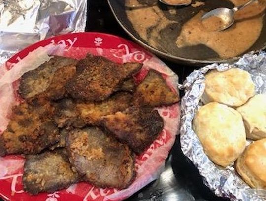 Kara's Sights & Bites: Gaither star, Mississippi native honors late mom with a new cookbook