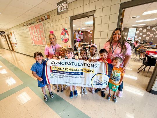 Pelahatchie Elementary Recognized for Literacy Excellence!