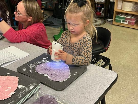 Pelahatchie Elementary students learn about the magic of salt