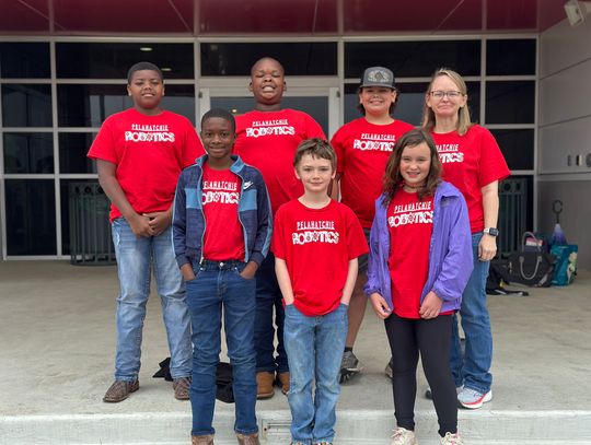 Pelahatchie ES robotics teams place at competition