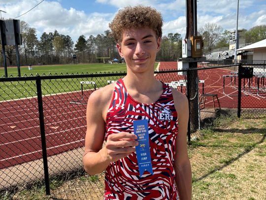 Phillips breaks ERA school record