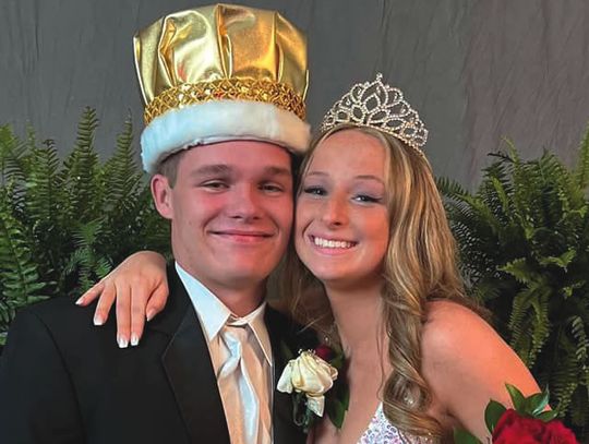 PHS 2022 Prom King and Queen