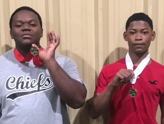 PHS boys place in powerlifting meet