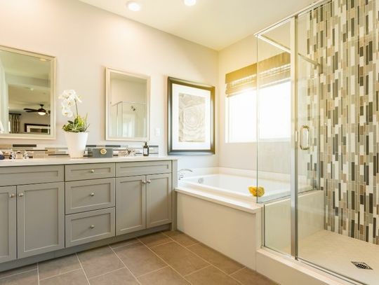 Pro Tips To Know When Renovating Your Bathroom