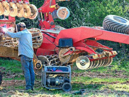 Safety Tips To Implement When Working With Farm Equipment