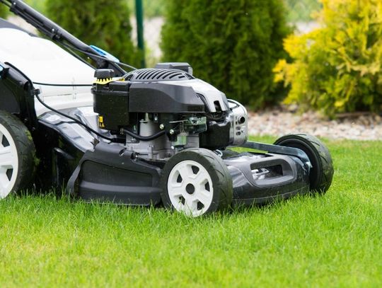 The Most Common Lawnmower Maintenance Problems