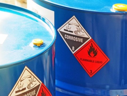 What Are the Effects of Hazardous Waste?