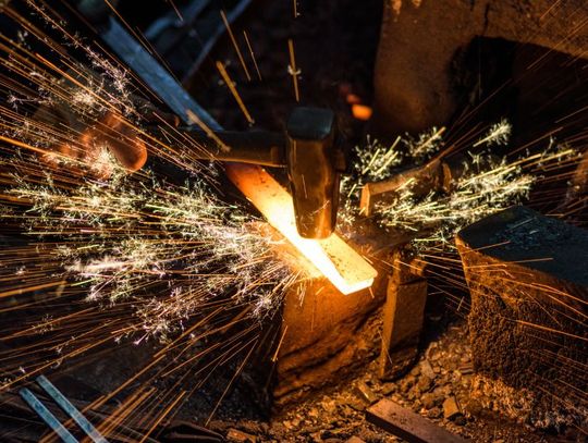 What To Know Before Starting a Blacksmith Apprenticeship