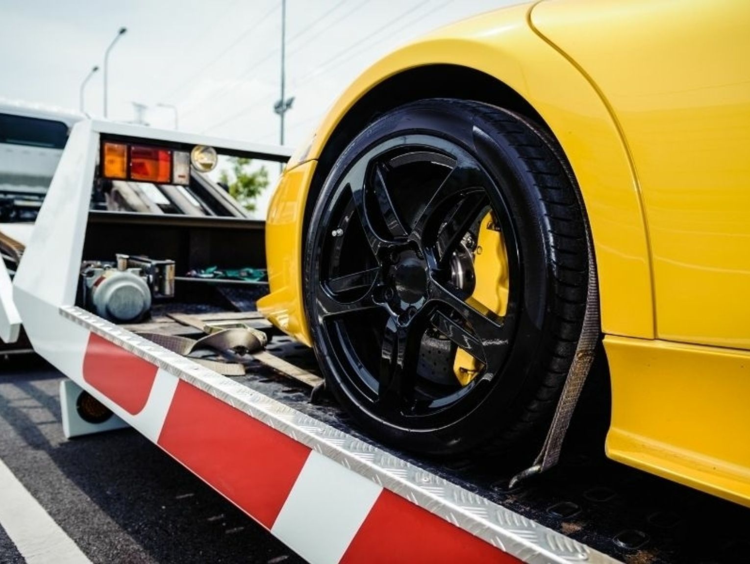 3 Useful Tools for New Tow Truck Drivers