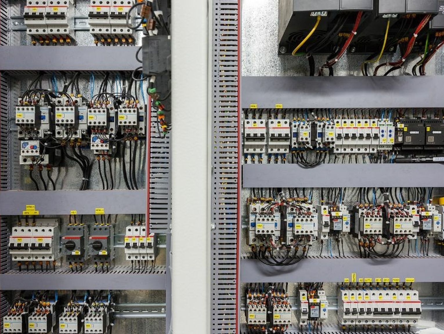 The Basics of Troubleshooting Your Industrial Control Panel
