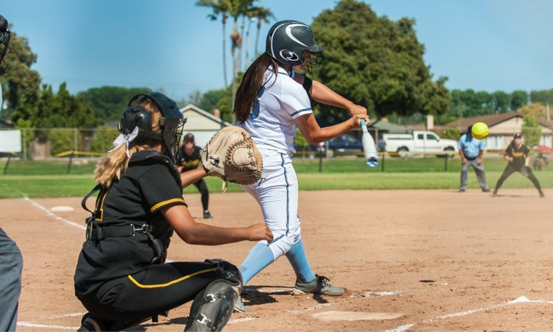 4 Tips To Hit Better in Slow-Pitch Softball