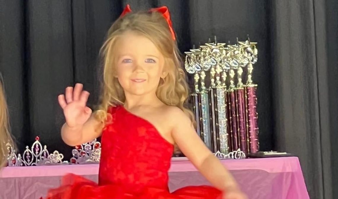 Area beauties recognized at Valentine’s pageant