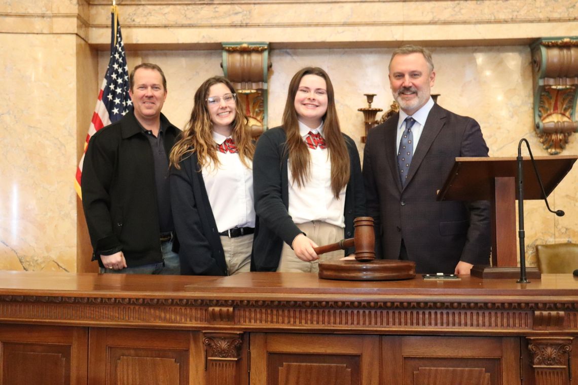 Breland, Gainey serve as pages