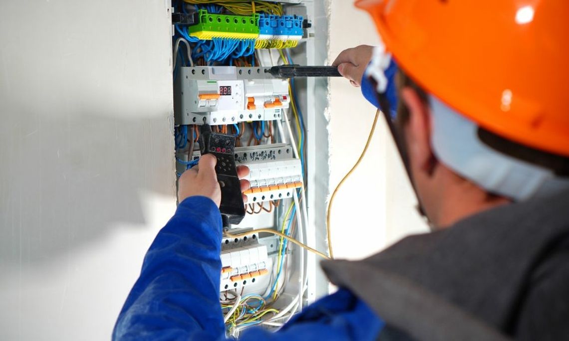 Electrical Safety: Comparing Watts, Volts, and Amps