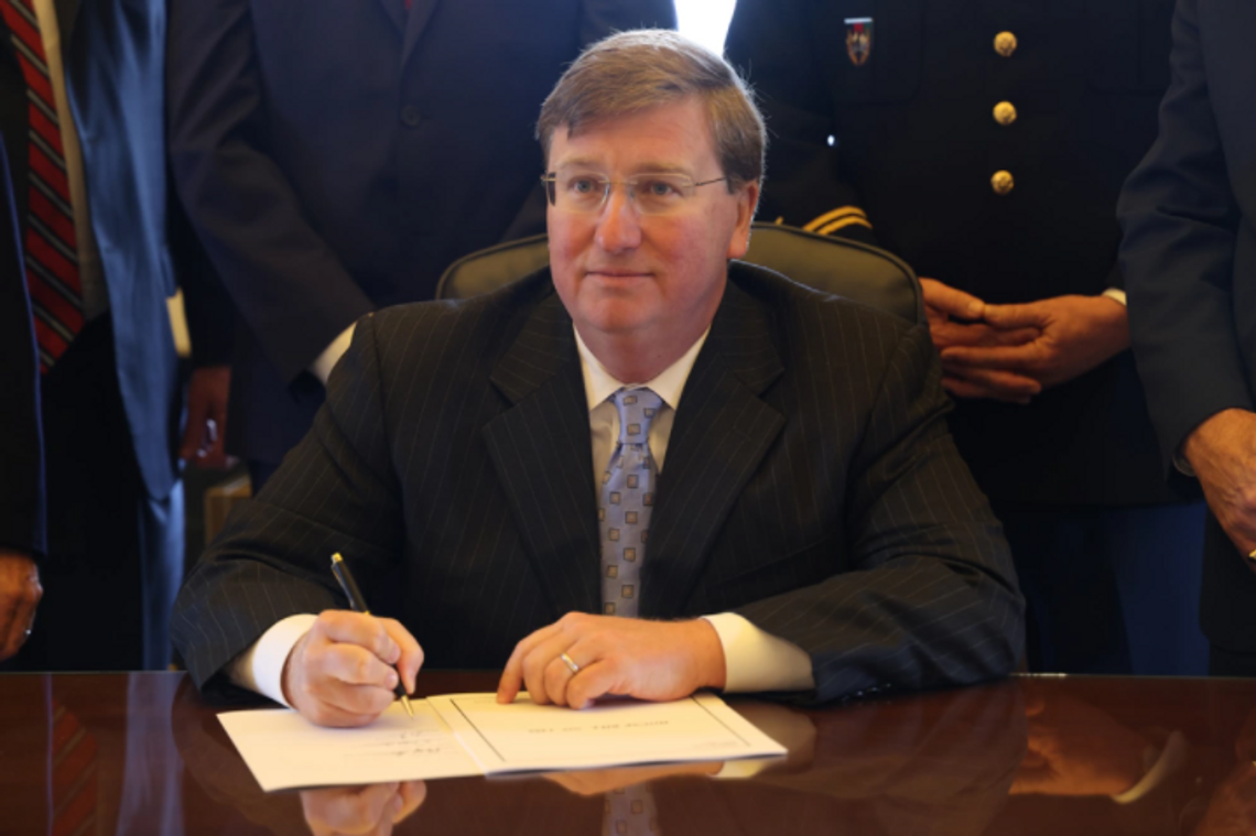 Governor Reeves Signs Legislation Giving Teachers and Assistant Teachers Largest Pay Raise in State History