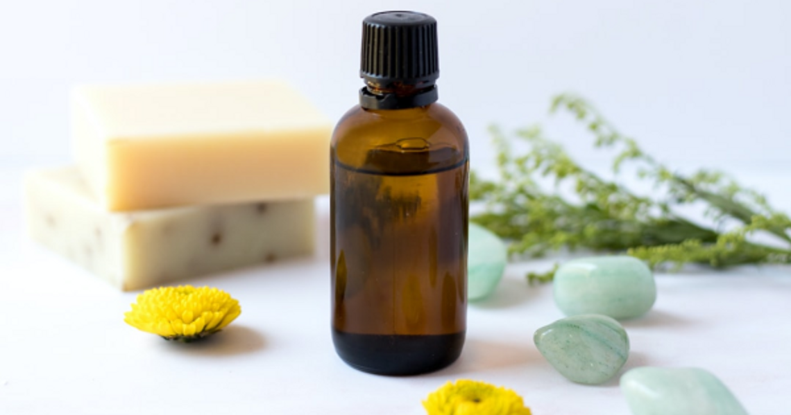 How to Use Essential Oils to Clean Your Kitchen