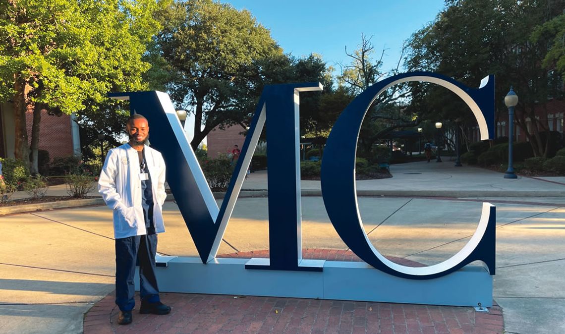 Hurst receives white coat from MC School of Nursing