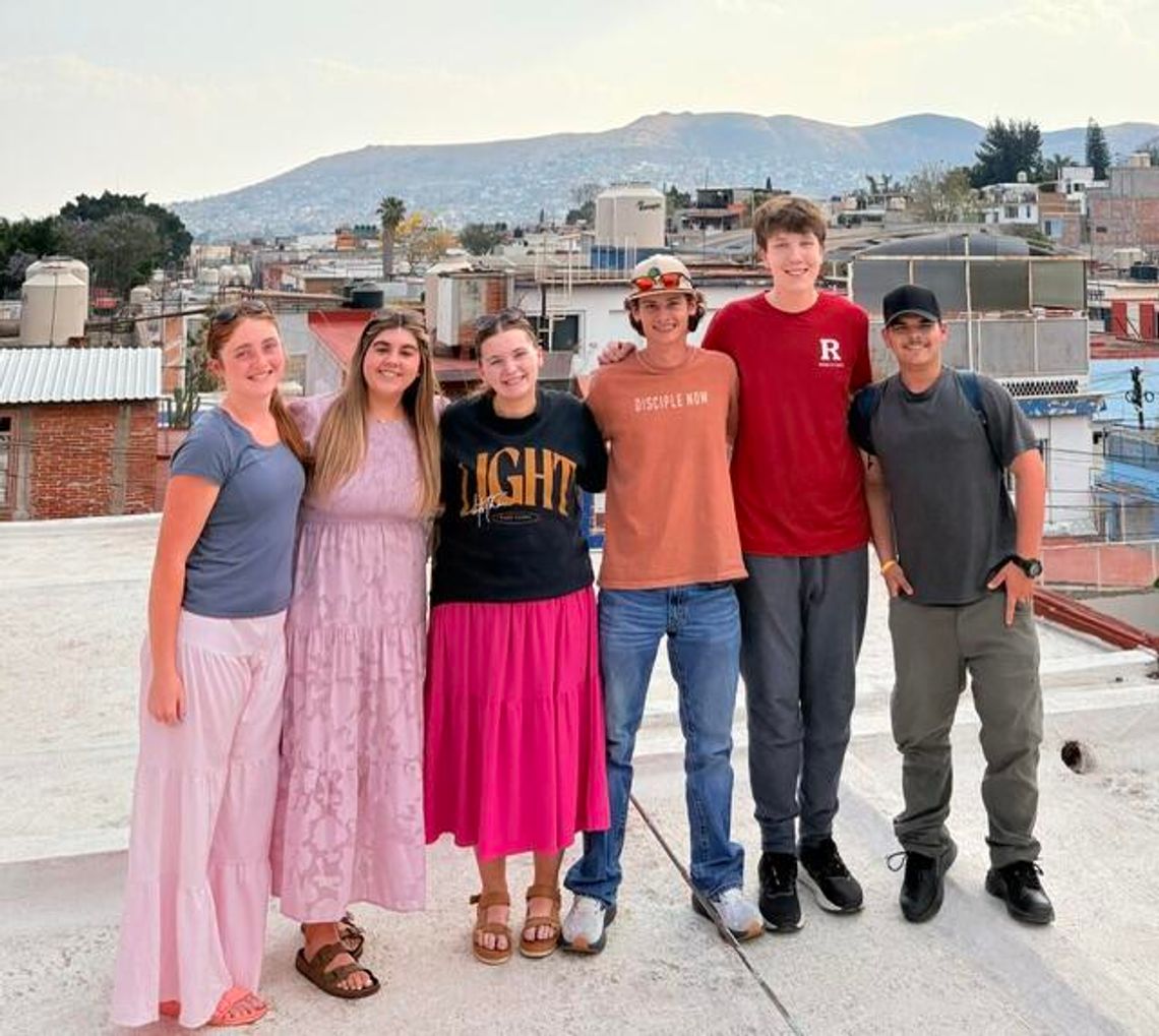 Pelahatchie students spend spring break doing missions in Mexico