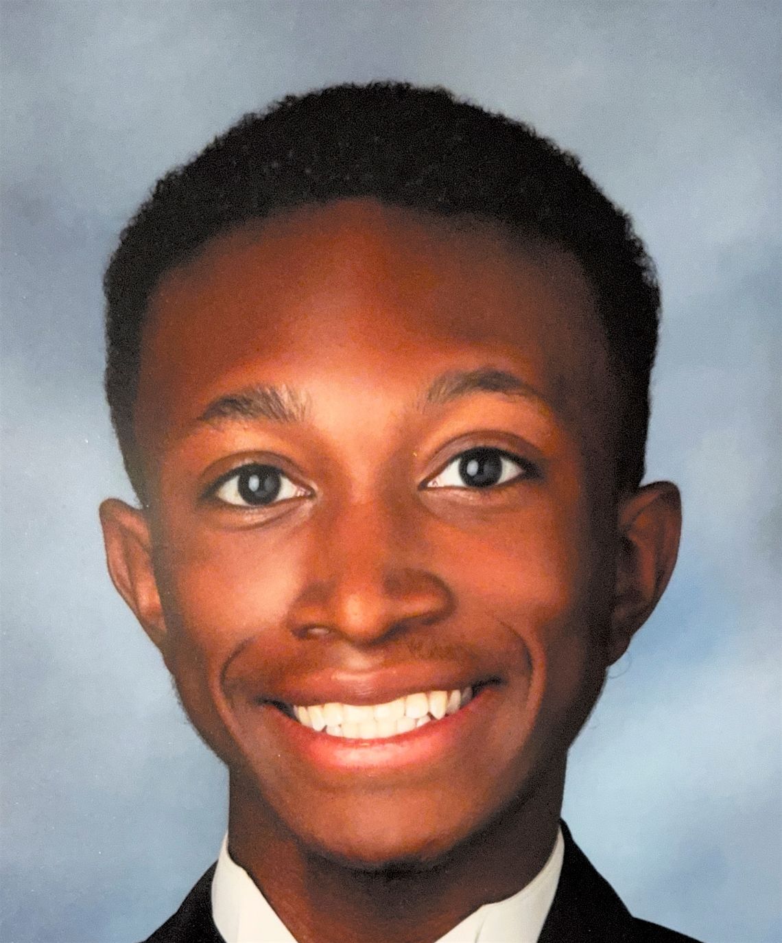 PHS grad receives Bounds Scholarship from MASS