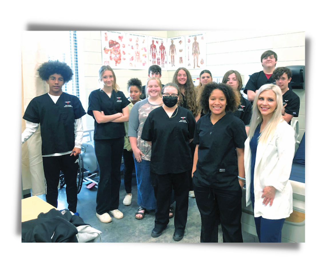 PHS Medical Science Academy students learn about neonatal care 