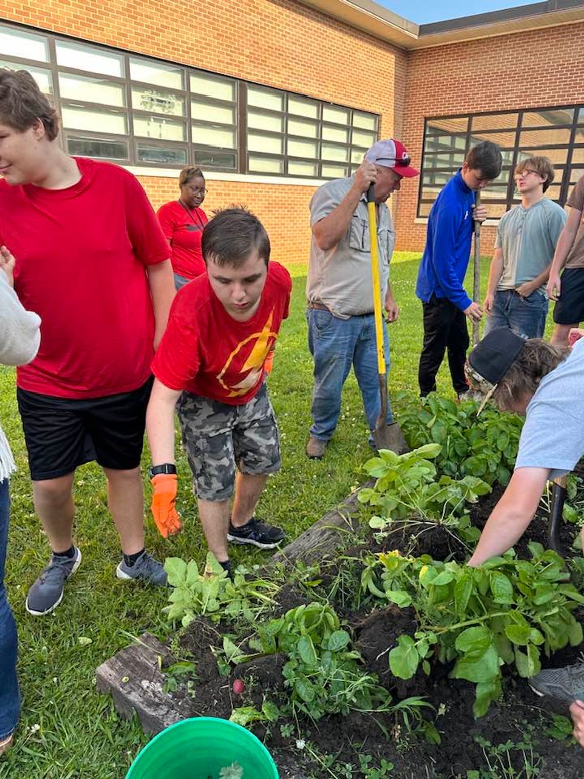 PHS students reap harvest of benefits from school garden