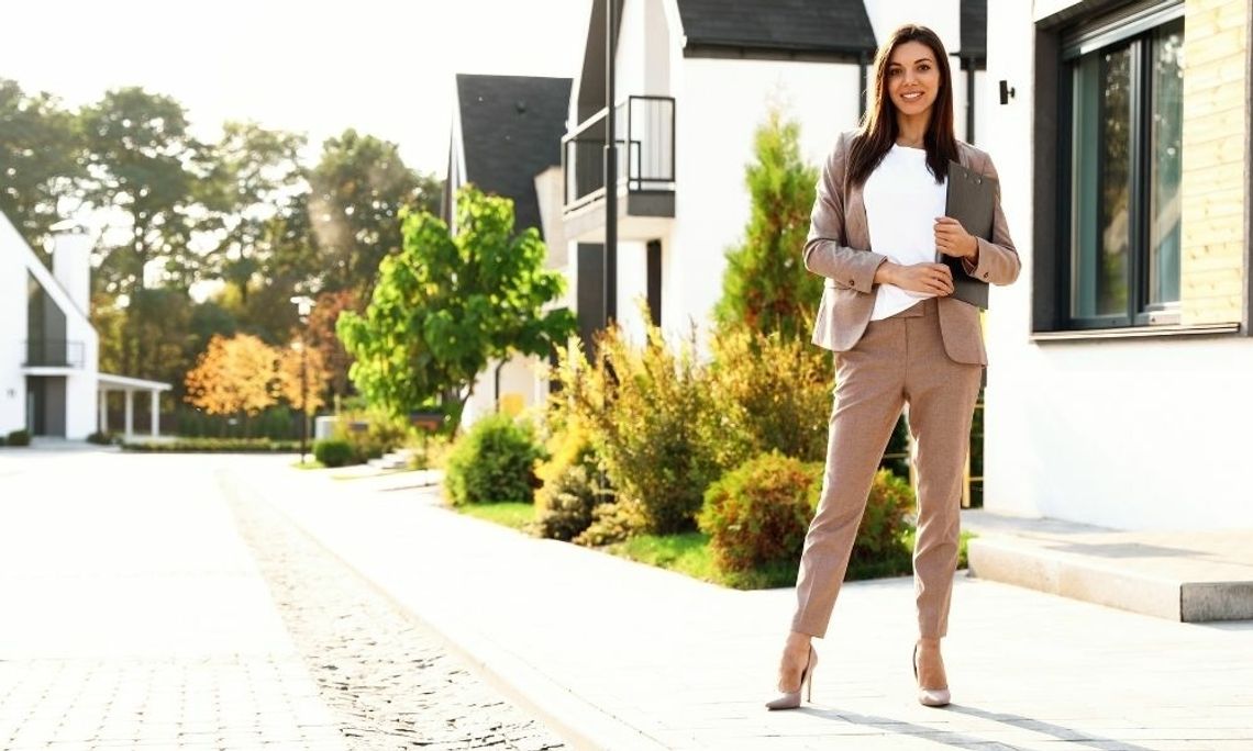 Steps to Success: Surviving Your First Year in Real Estate