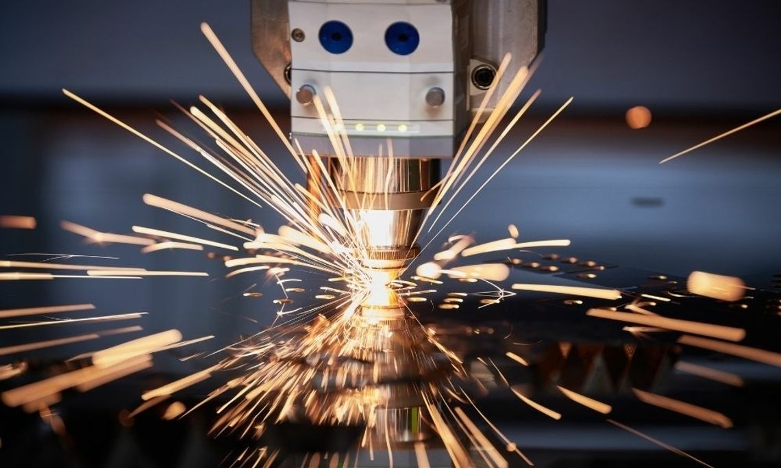 The Many Uses of Industrial Laser Marking Machines