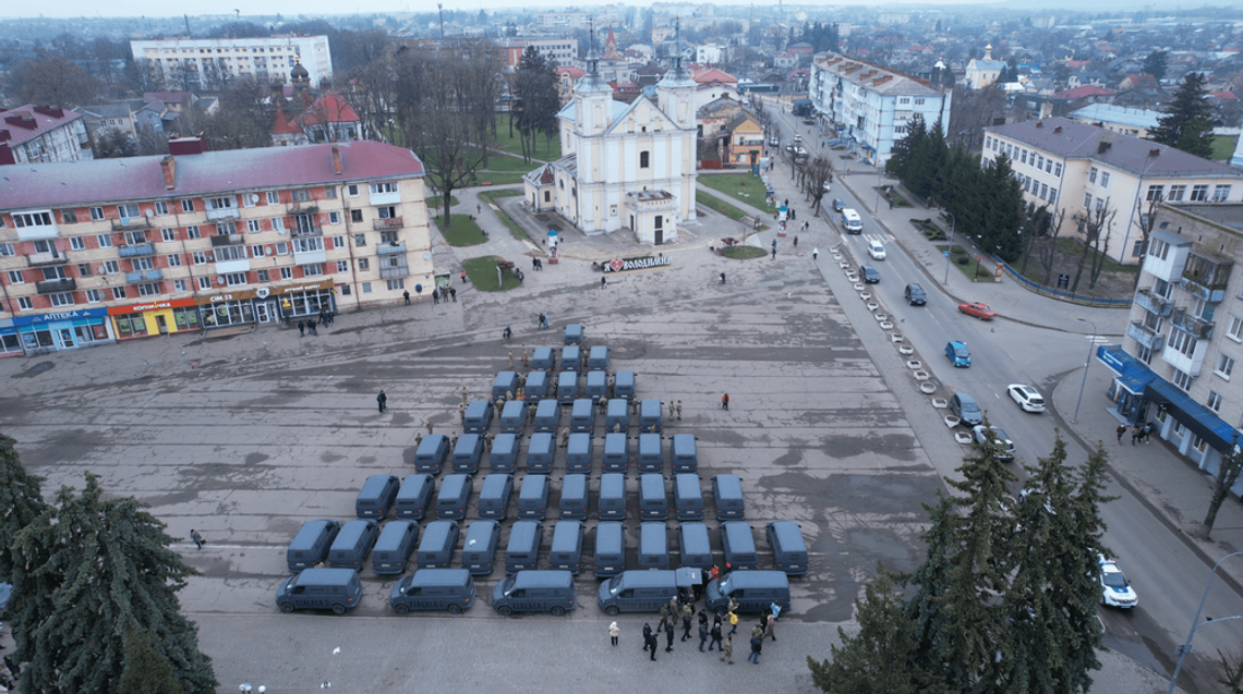 The MK Foundation has provided Ukrainian border guards with 50 vehicles