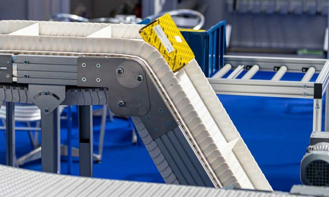 Tips for Picking a Conveyor Belt System for Your Business