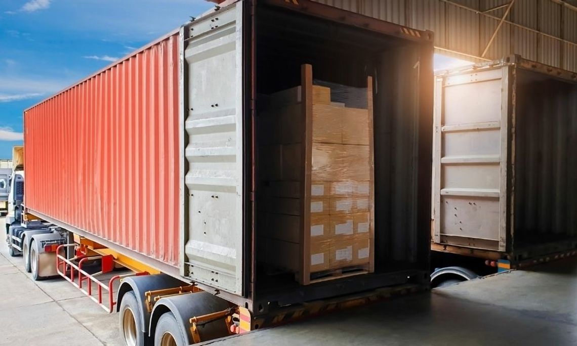 Tips on Keeping Your Freight Secure for Its Destination