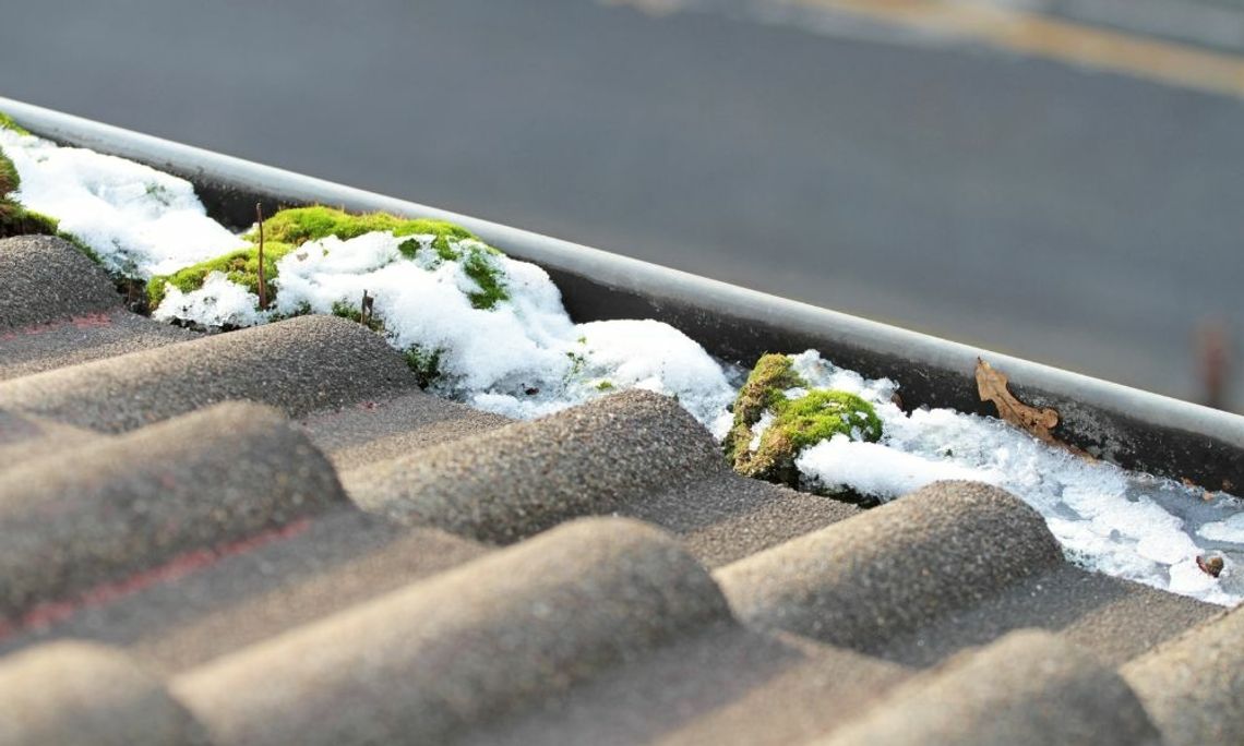 Top 5 Gutter Maintenance Tips for Winter