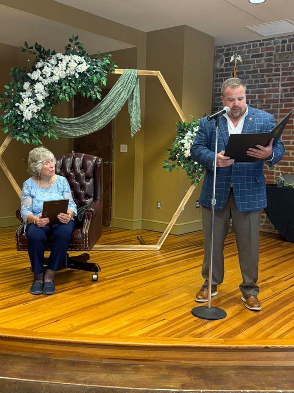 Warren retires from Board after 40 years of service