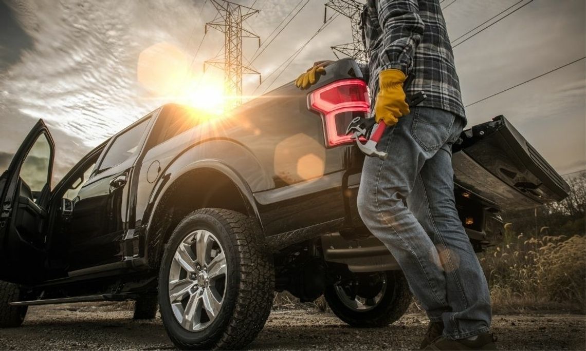 What Are the Steps for Upfitting Your Work Truck?