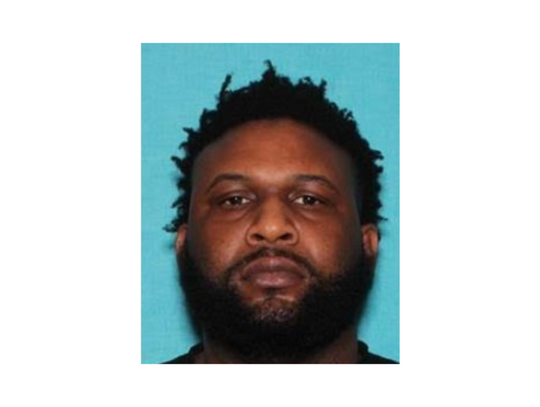 Vincent EDWARDS Jr.  34 YOA Male  1770 Minor Road Tougaloo, MS     Charges  - 2 counts of conspiracy to sell cocaine within 1500 feet of a park.     -Search warrant of his residence in Hinds County, resulted in the discovery of felony amount of narcotics and recovery of a stolen 12 gauge shotgun tak